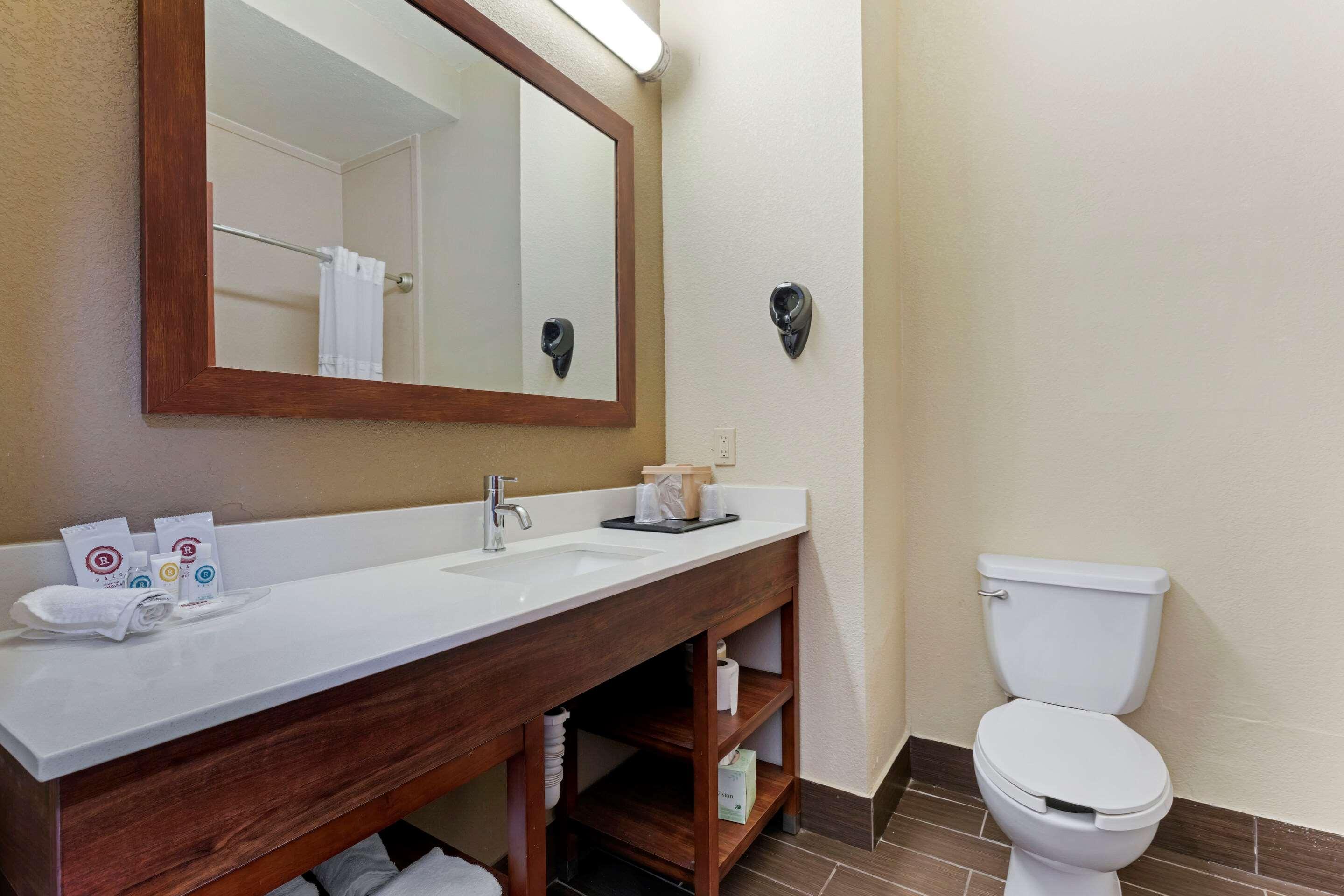 Comfort Suites Gainesville Ngoại thất bức ảnh