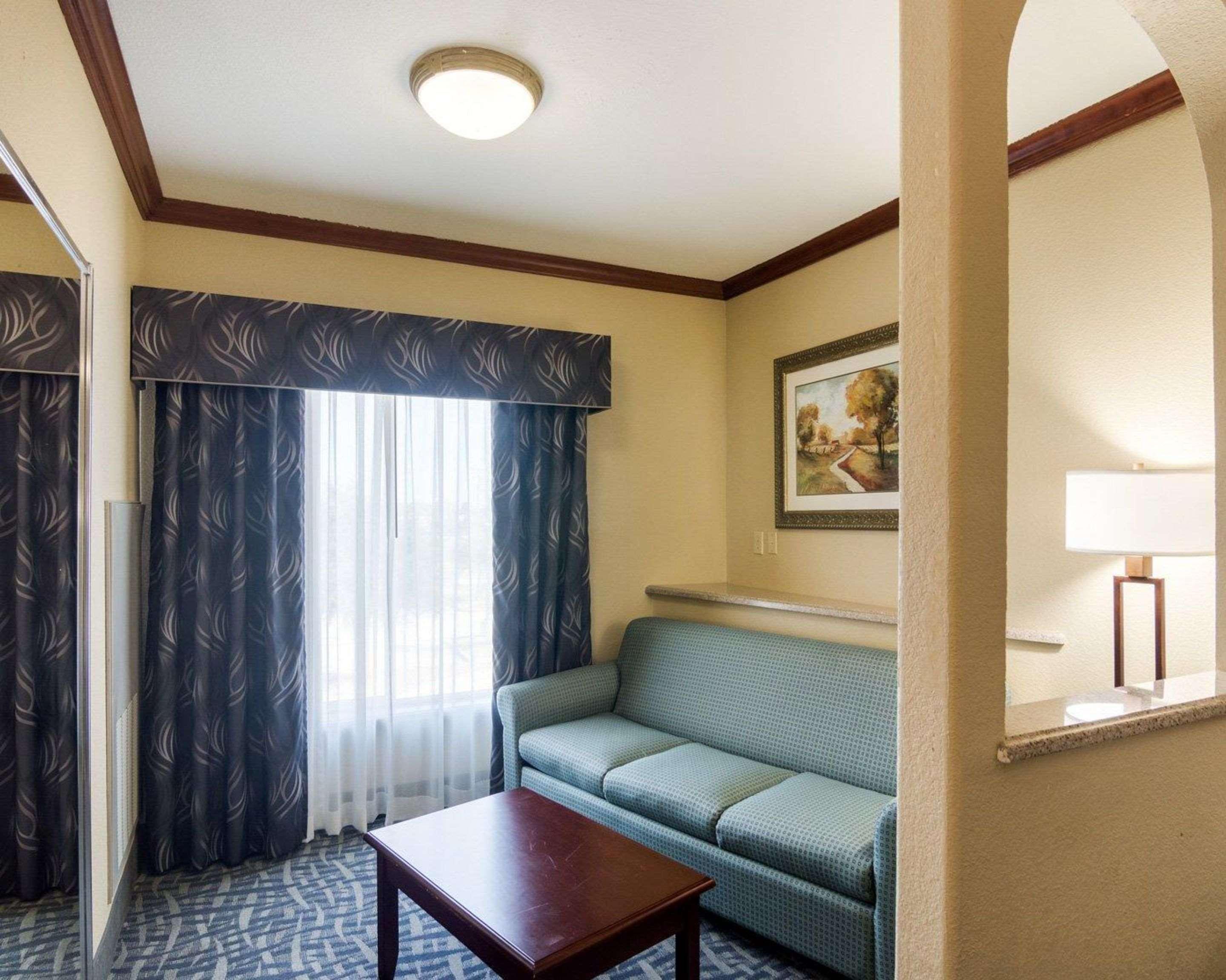Comfort Suites Gainesville Ngoại thất bức ảnh