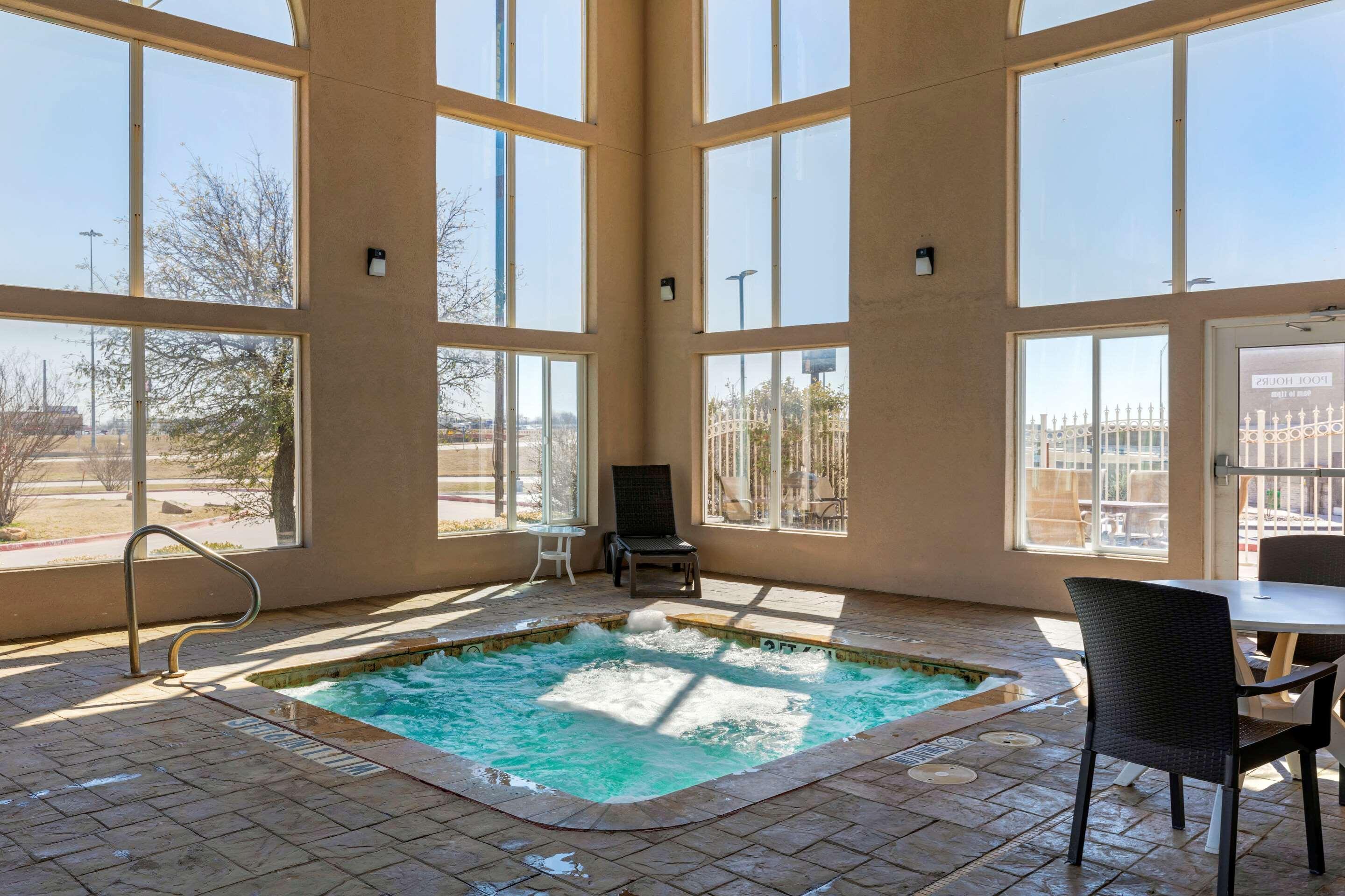 Comfort Suites Gainesville Ngoại thất bức ảnh